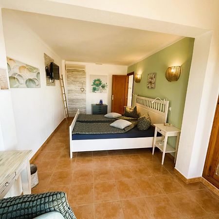 Agroturismo S Hort De Can Carrio Ag226 Ses Salines  Esterno foto